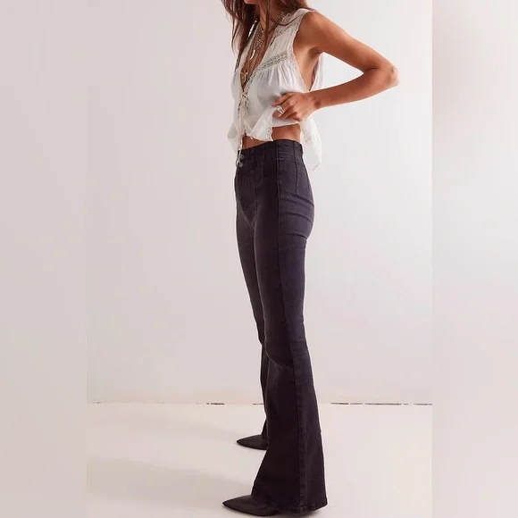 We The Free Jayde Flare Jeans Onyx NWT Size 26 - Picture 5 of 13